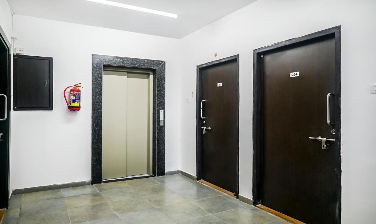 Treebo Luxe Suite, Shivaji Nagar Pune Bagian luar foto