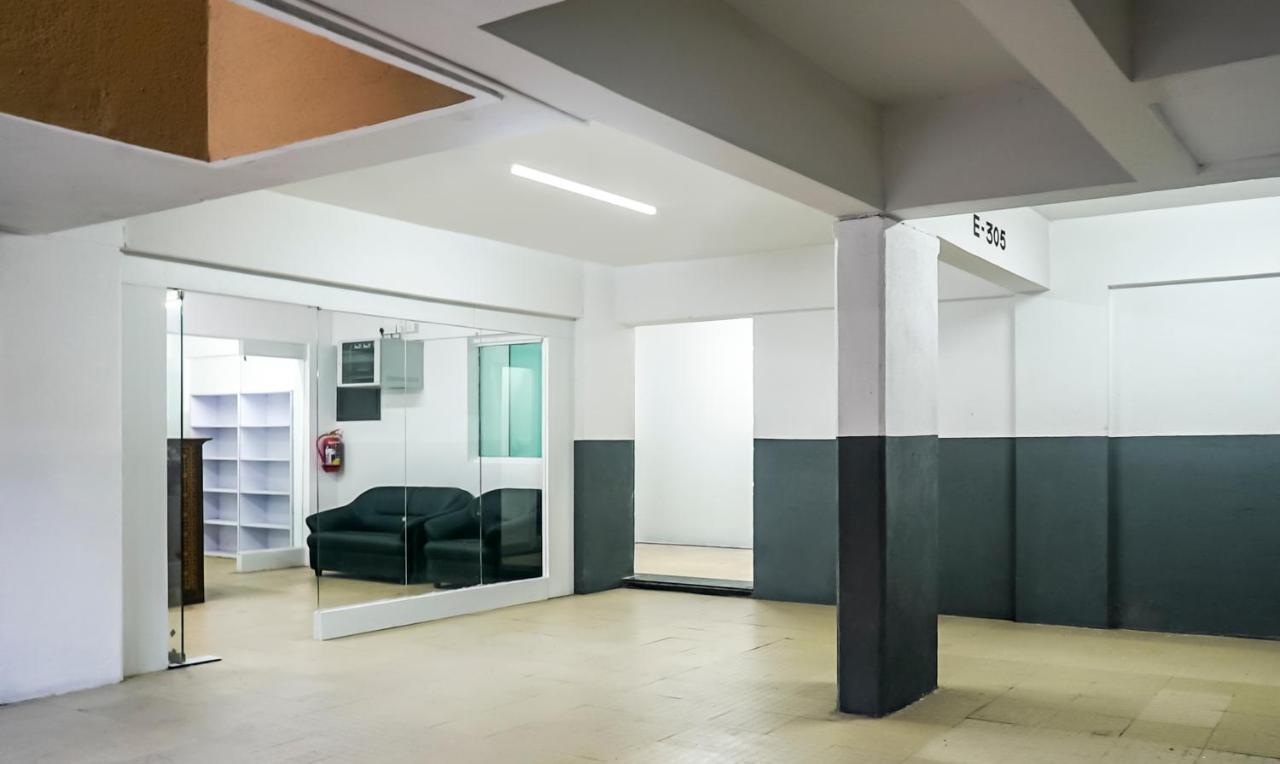 Treebo Luxe Suite, Shivaji Nagar Pune Bagian luar foto