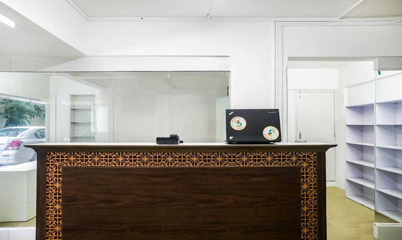 Treebo Luxe Suite, Shivaji Nagar Pune Bagian luar foto