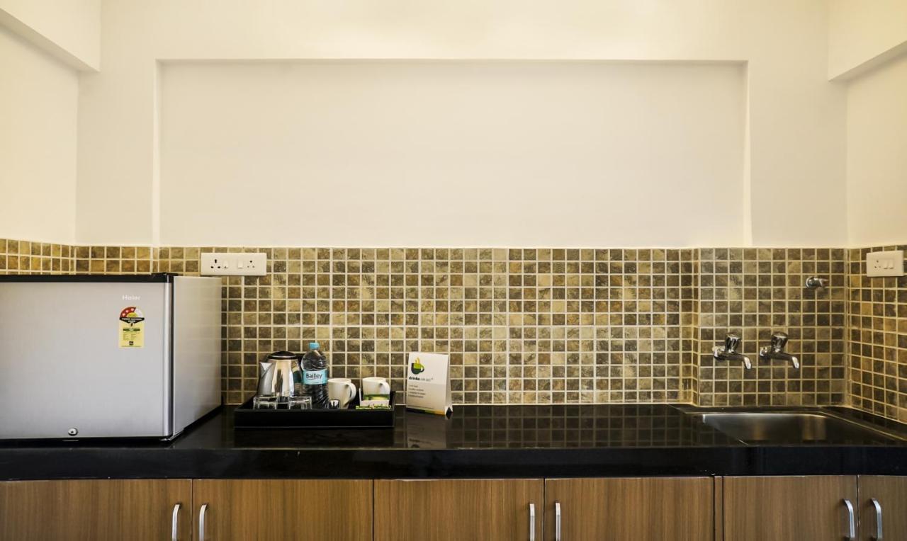 Treebo Luxe Suite, Shivaji Nagar Pune Bagian luar foto